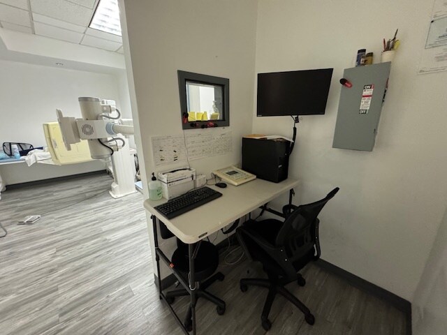 More Photos Of 52 E Rt-59, Nanuet Freestanding For Lease