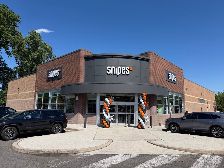 Primary Photo Of 5301-5373 Chew Ave, Philadelphia Unknown For Lease