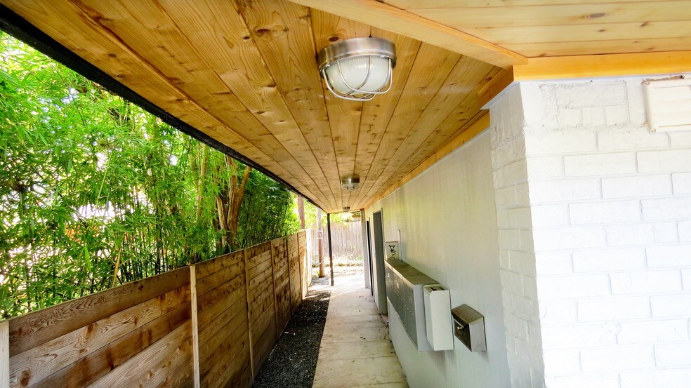 More Photos Of 4111 Avenue A, Austin Apartments For Sale