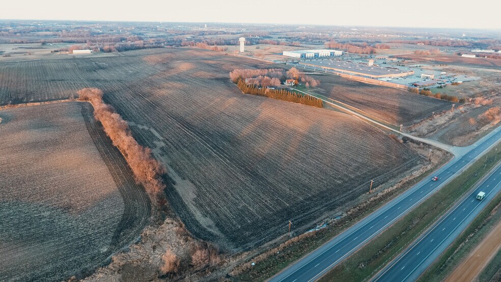 Primary Photo Of xxx US Highway 212, Chaska Land For Sale