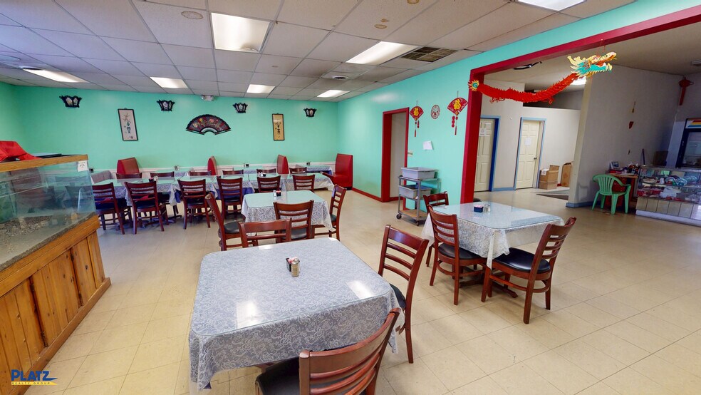 More Photos Of 517 N Main St, Niles Restaurant For Sale