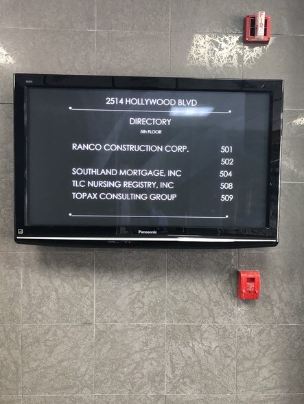 More Photos Of 2514 Hollywood Blvd, Hollywood Office Residential For Lease