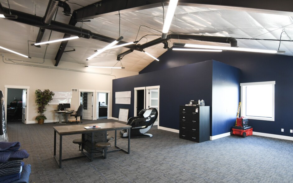 More Photos Of 2 N 580 W, Blackfoot Light Manufacturing For Lease