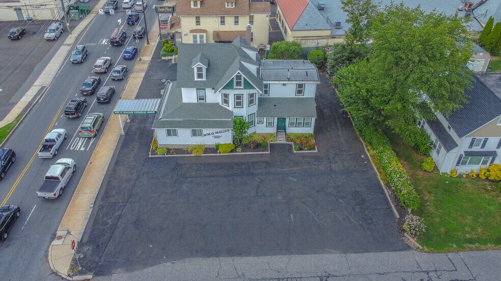 More Photos Of 625 Byberry Rd, Philadelphia Funeral Home For Sale