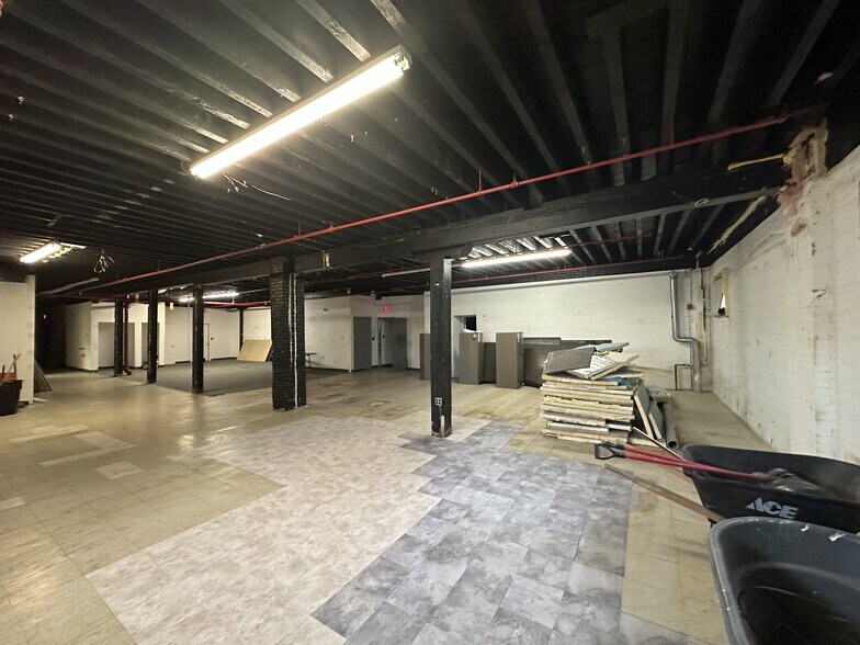 More Photos Of 269-271 Mount Pleasant Ave, Newark Warehouse For Lease