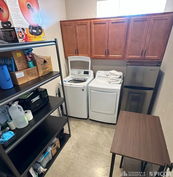 More Photos Of 1601 N Tucson Blvd, Tucson Medical For Sale
