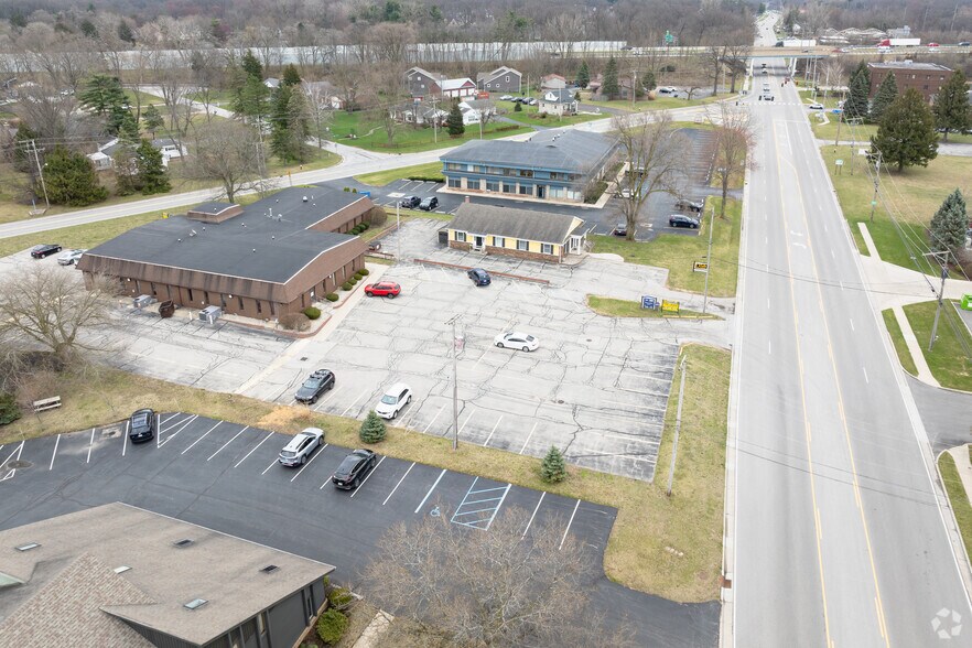 More Photos Of 4913 Harroun Rd, Sylvania Office For Lease