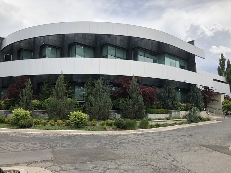 More Photos Of 4725 Holladay Blvd, Salt Lake City Office For Lease