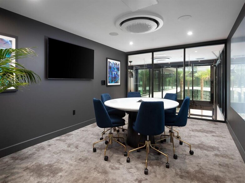 More Photos Of 375 Camino De La Reina, San Diego Multifamily For Sale