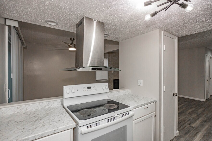 More Photos Of 3108 Eaton St, Kansas City Multifamily For Sale