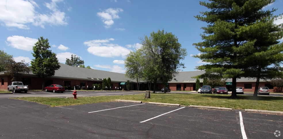 More Photos Of 8383 Craig St, Indianapolis Loft Creative Space For Sale