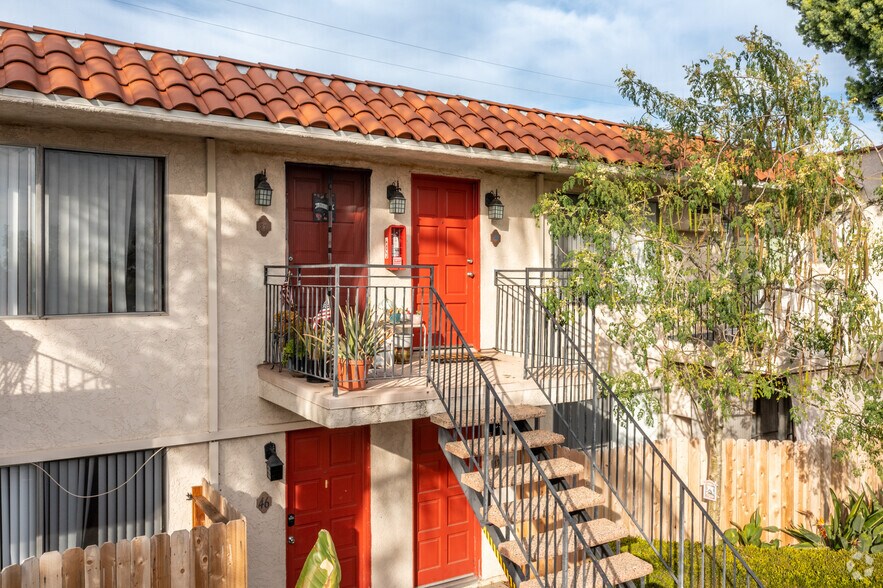 More Photos Of 1001 N Harbor Blvd, La Habra Apartments For Sale