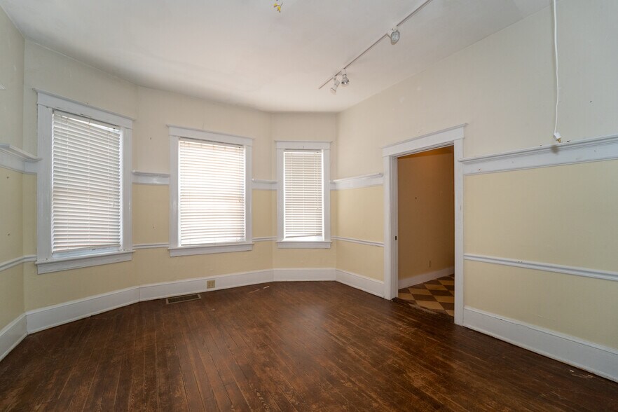 More Photos Of 60 San Marco Ave, Saint Augustine Restaurant For Lease