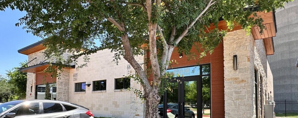 More Photos Of 6855 Communications Pky, Plano Office For Lease