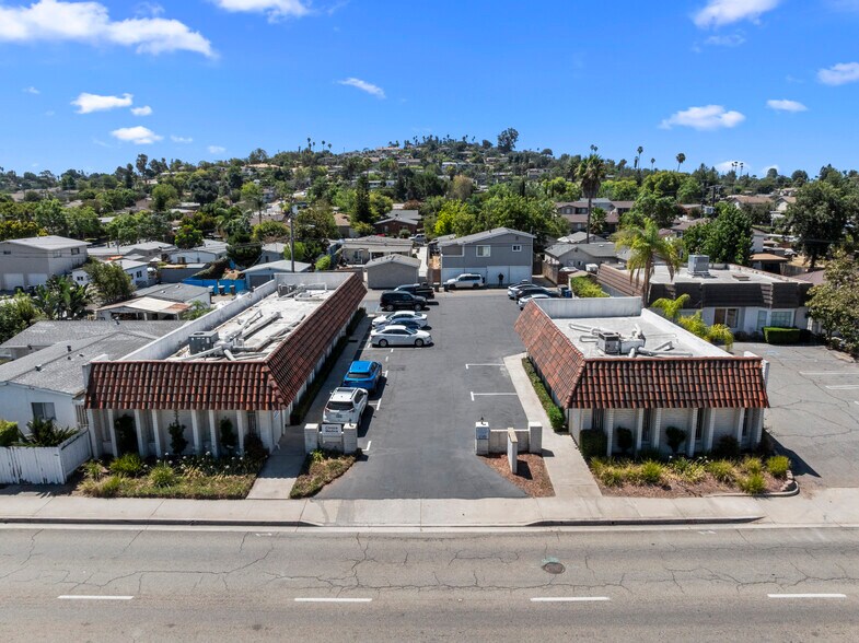 More Photos Of 1027 E Grand Ave, Escondido Medical For Lease