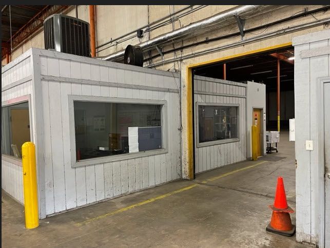 More Photos Of 10020 N Palafox St, Pensacola Distribution For Lease