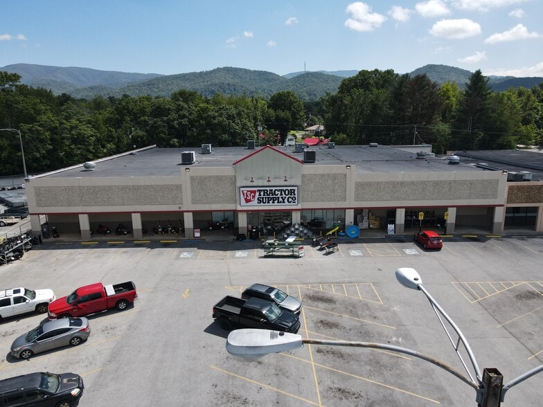More Photos Of 1238 N Main Ave, Erwin Storefront For Lease