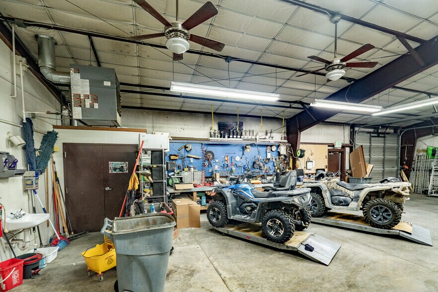 More Photos Of 1190 S 2nd St, Raton General Retail For Sale