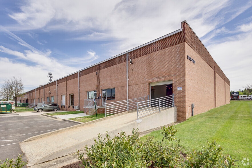 More Photos Of 9100-9136 E Hampton Dr, Capitol Heights Unknown For Lease