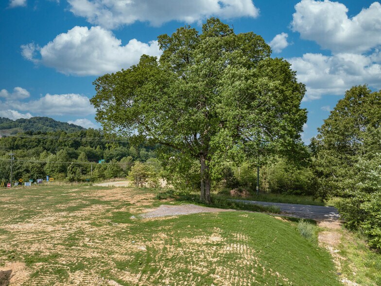 More Photos Of 35 Lee Rd, Clyde Land For Sale