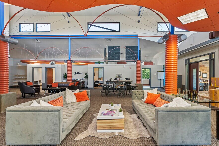 More Photos Of 6160 Plumas St, Reno Office For Lease