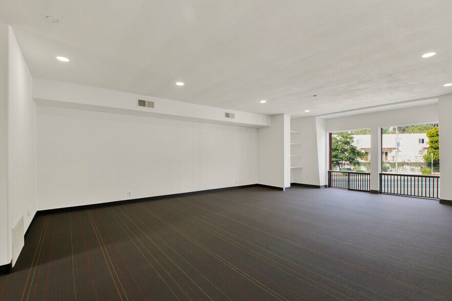 More Photos Of 5425-5435 Linda Vista Rd, San Diego Office For Lease