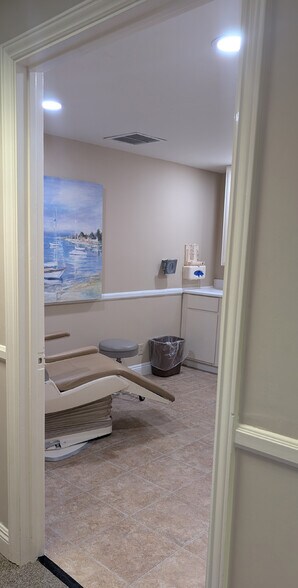 More Photos Of 2664 Atlantic Ave, Long Beach Medical For Lease