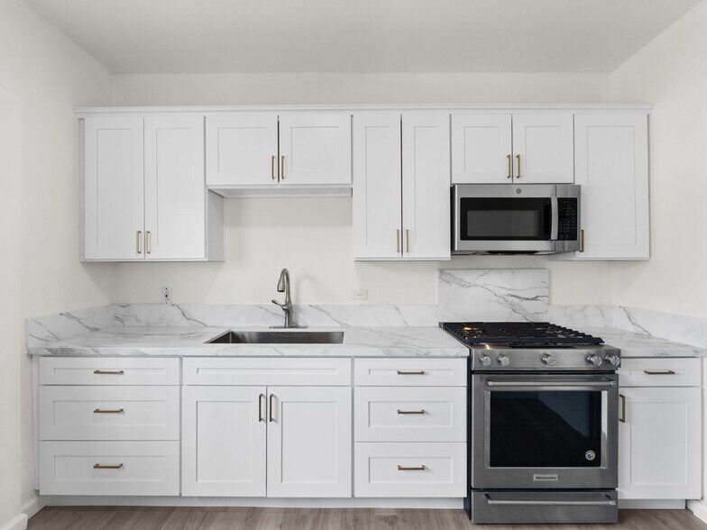 More Photos Of 853 S 32nd St, San Diego Apartments For Sale