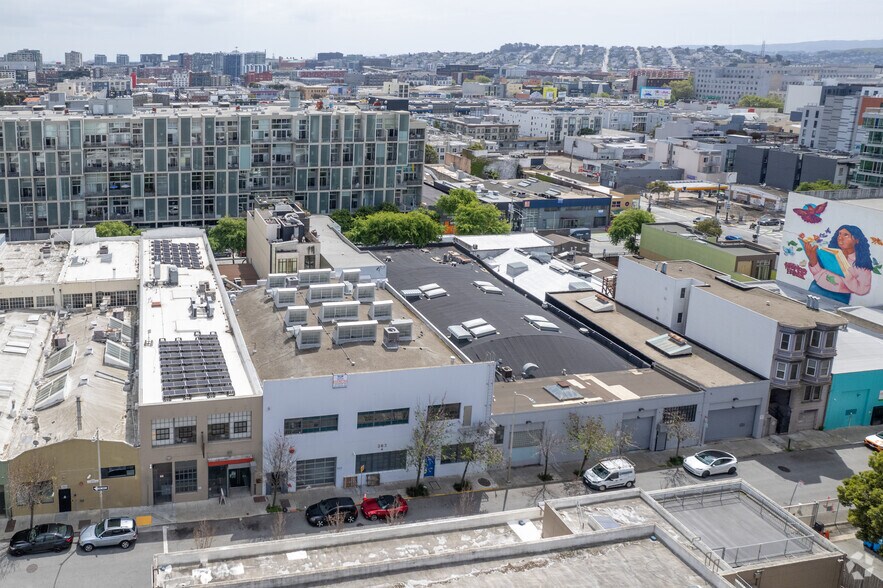 More Photos Of 363 Clementina St, San Francisco Showroom For Sale