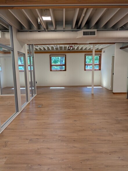 More Photos Of 165 Lincoln Ave, Winter Park Office For Lease