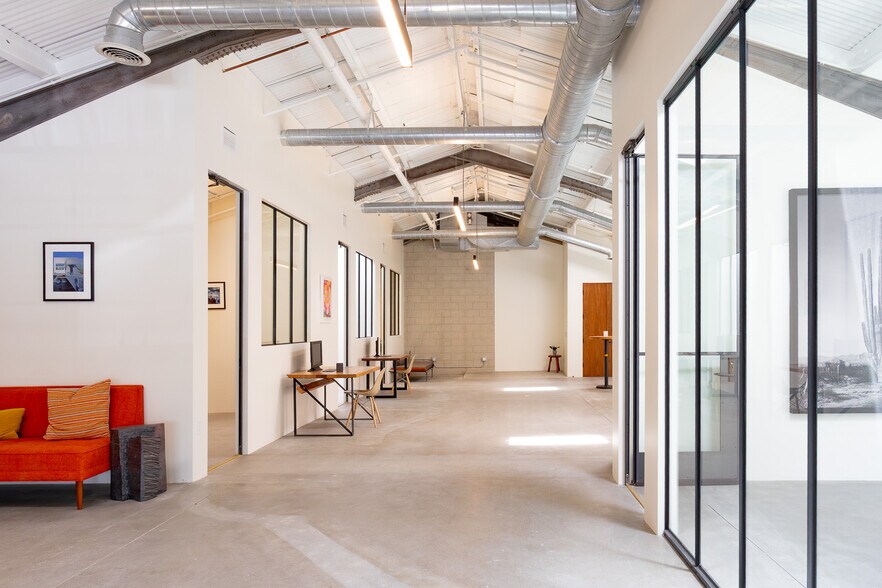 More Photos Of 1655 Euclid St, Santa Monica Loft Creative Space For Lease