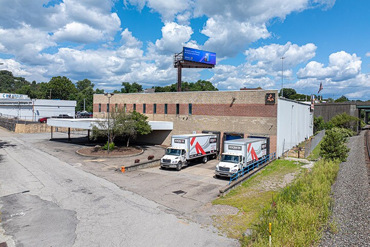 Primary Photo Of 100 Tripak Industries Blvd, Tarentum Distribution For Sale