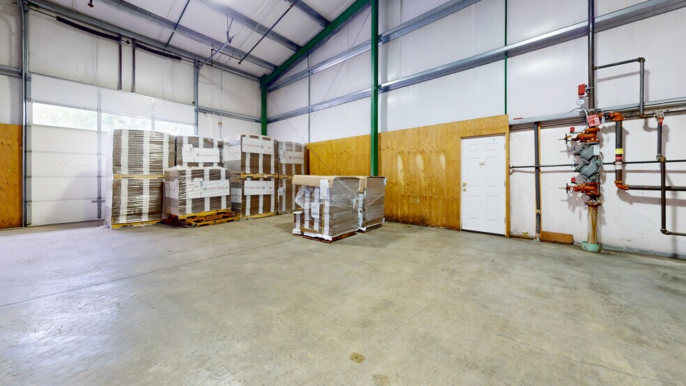 More Photos Of 545 Ronlee Ln NW, Olympia Industrial For Sale