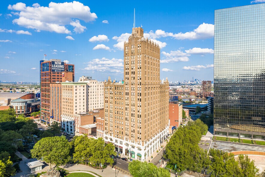 Primary Photo Of 60 Park Pl, Newark Office For Lease