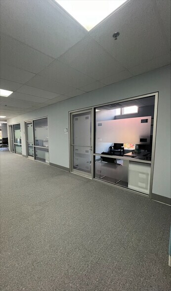 More Photos Of 7951 Pittsburg Ave NW, Canton Office For Sale