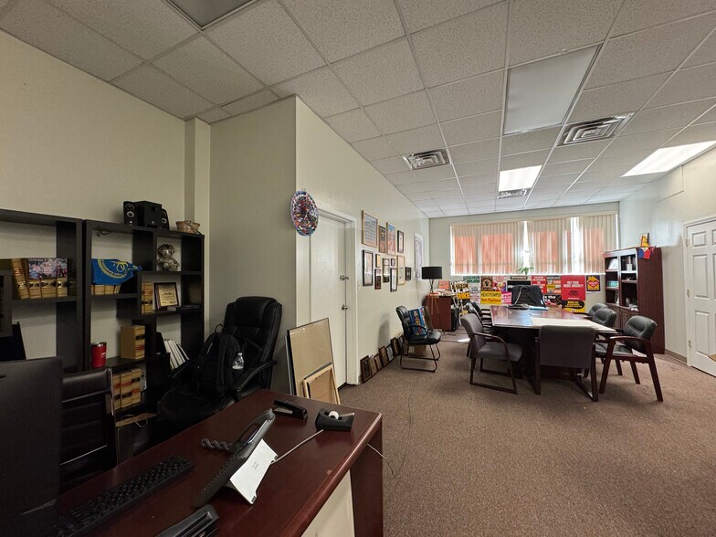 More Photos Of 55-19-55-25 69th St, Maspeth Storefront Retail Office For Lease