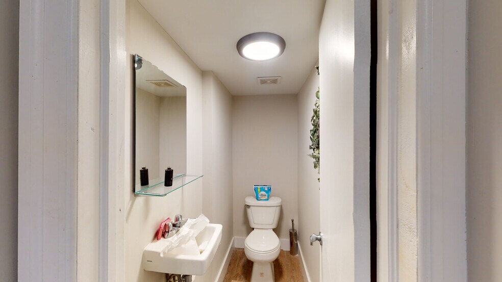 More Photos Of 148 Bruckner Blvd, Bronx Apartments For Lease