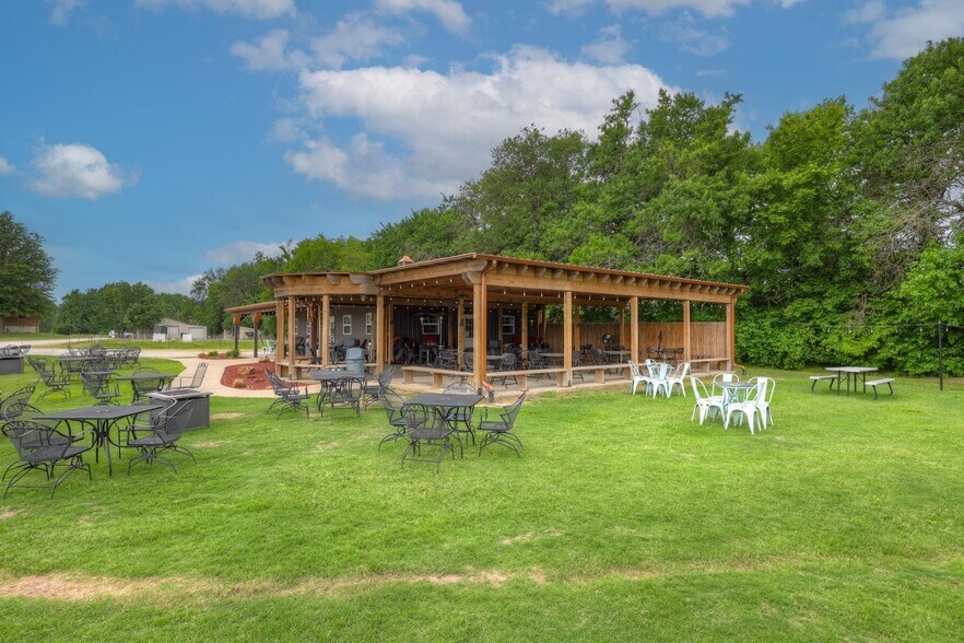 More Photos Of 25695 Mulberry Rd, Webb City Winery Vineyard For Sale
