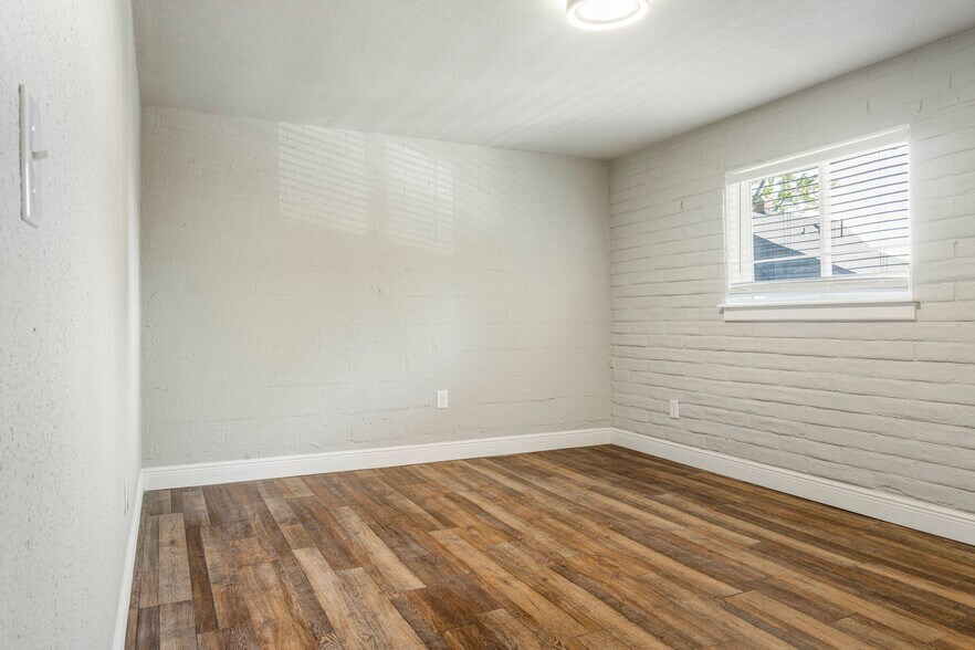 More Photos Of 2618 E 8th St, Tulsa Apartments For Sale