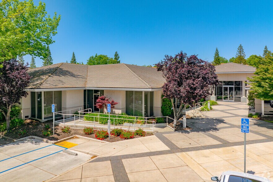 More Photos Of 6000 Fairway Dr, Rocklin Medical For Sale