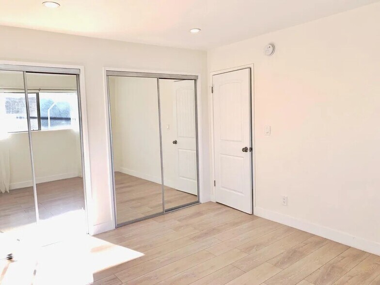 More Photos Of 3667 Veteran Ave, Los Angeles Apartments For Sale