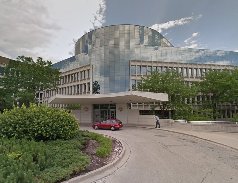 Primary Photo Of 7447 W Talcott Ave, Chicago Medical For Lease