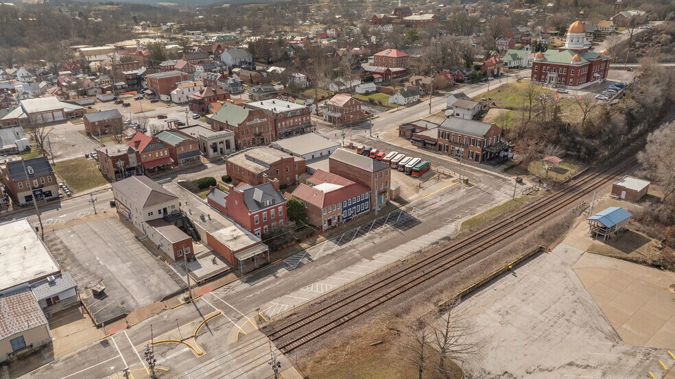 More Photos Of 208-210 Wharf St, Hermann Hospitality For Sale