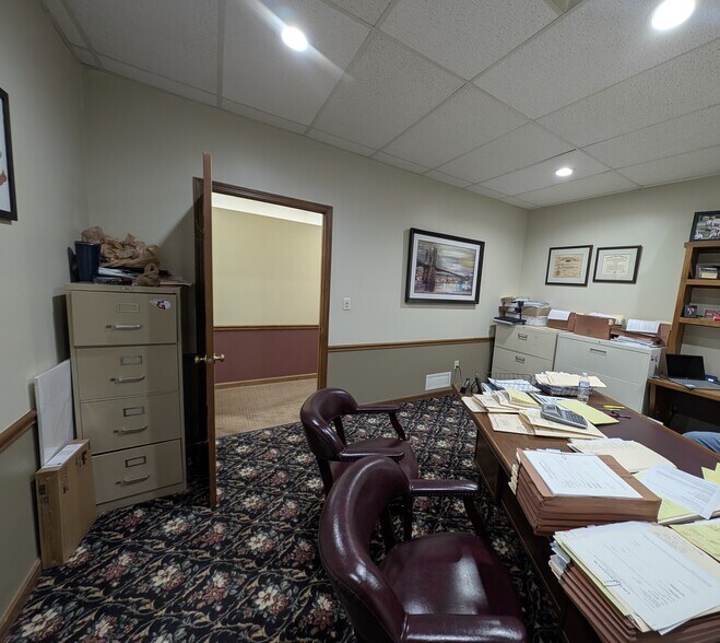 More Photos Of 2745 Nesbitt Ave, Akron Loft Creative Space For Sale