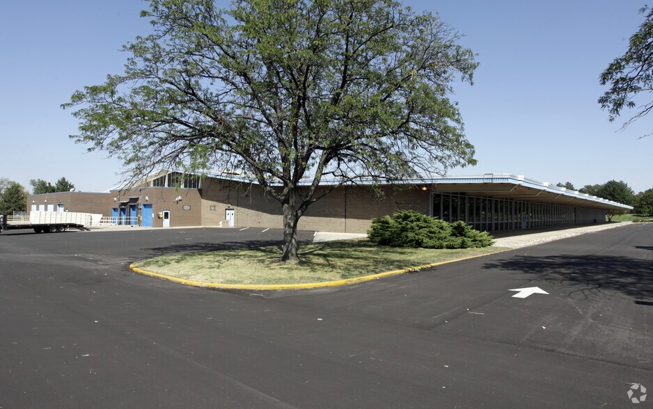 More Photos Of 815 14th St SW, Loveland Light Manufacturing For Lease