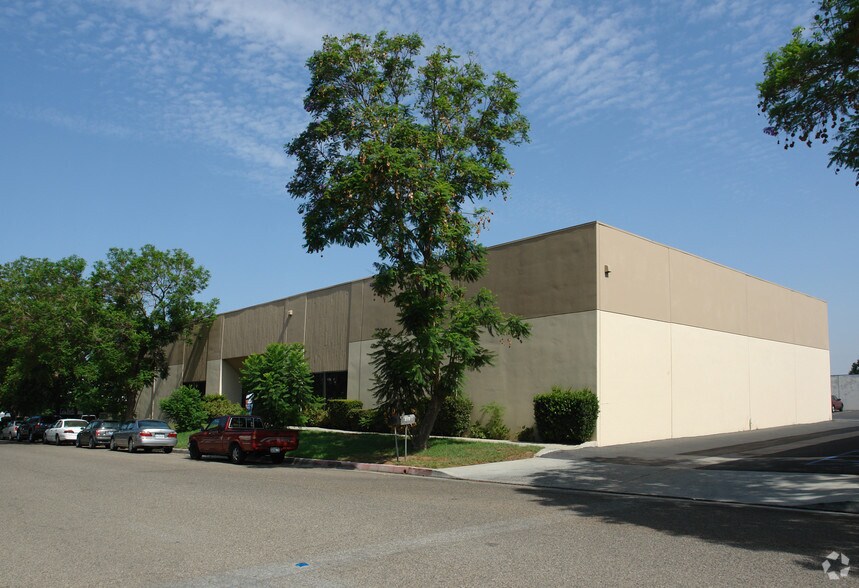 More Photos Of 1651 Market St, Corona Warehouse For Lease