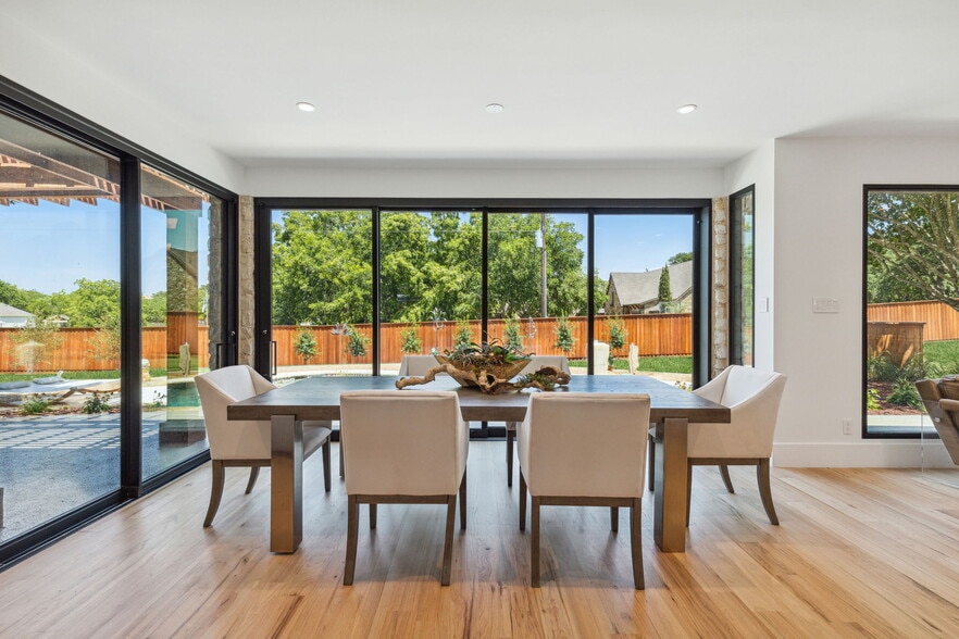 More Photos Of 615 Brewer Rd, Southlake Specialty For Sale