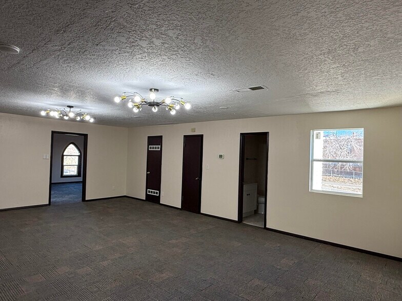 More Photos Of 10832 Prospect Ave NE, Albuquerque Office For Lease
