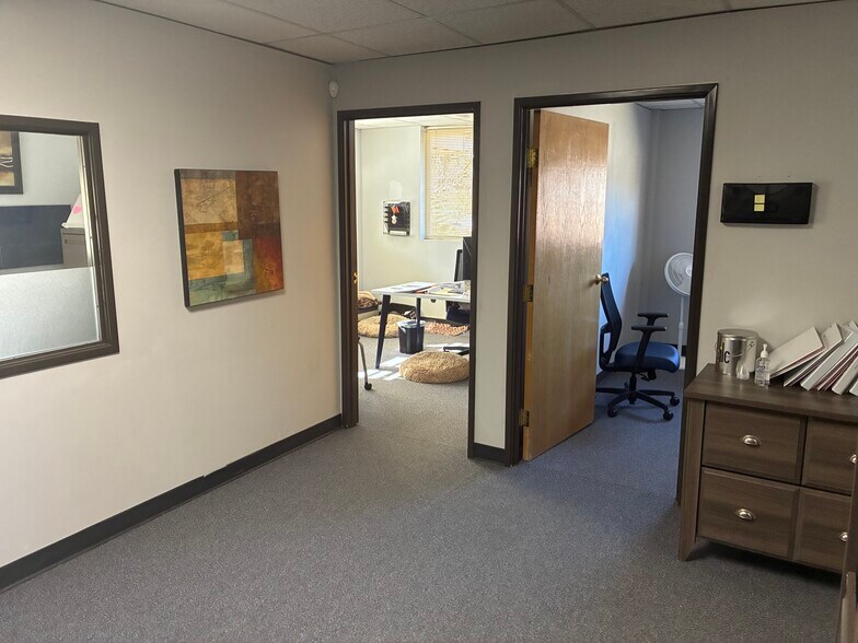 More Photos Of 7800 S Elati St, Littleton Office For Lease