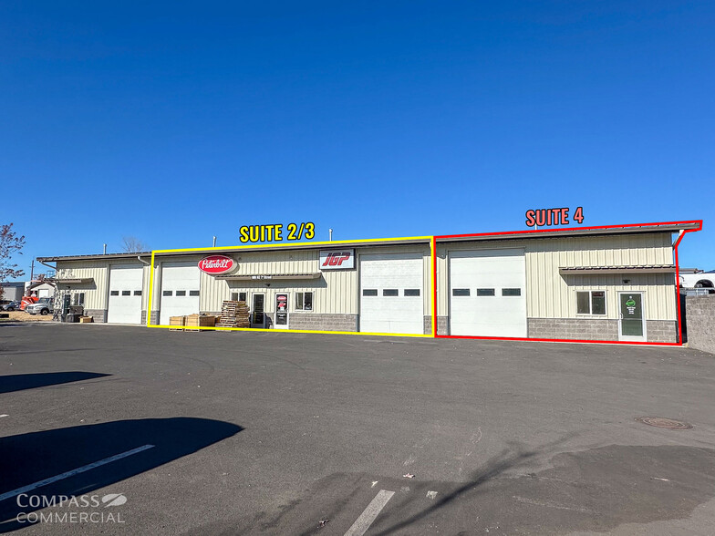 Primary Photo Of 909 NE 7th St, Redmond Manufacturing For Lease